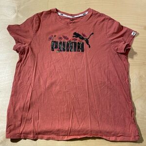 PUMA Women’s Graphic T-Shirt XL (MK)